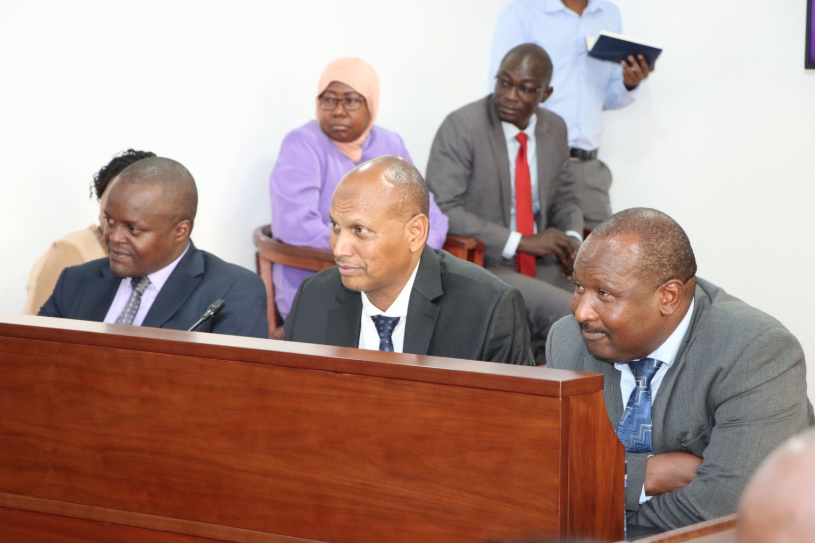 In the middle, State Department for Shipping and Maritime Affairs Mr. Aden A. Millar before the Parliamentary Committee on Transport and Infrastructure.