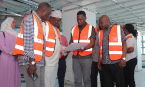  julius ndegwah Attachments Apr 2, 2023, 11:28 AM (2 days ago) to me, kiarie.lilian1@gmail.com  CS Salim Mvurya, accompanied by the two CASsin the Ministry, PS Shipping and Maritime Affairs, Shadrack Mwadime inspecting the ongoing construction of what will be the new KMA headquarters in Mbaraki, Mombasa.